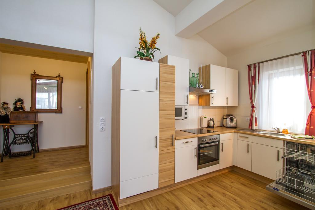 Gertis Ferienwohnung Гохфільцен Номер фото